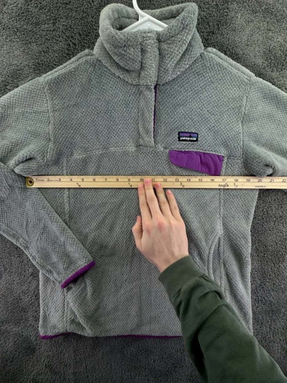 Patagonia Women Jacket Adult Gray Purple Medium W/ Pocket, Logo 1/4 Snap Soft